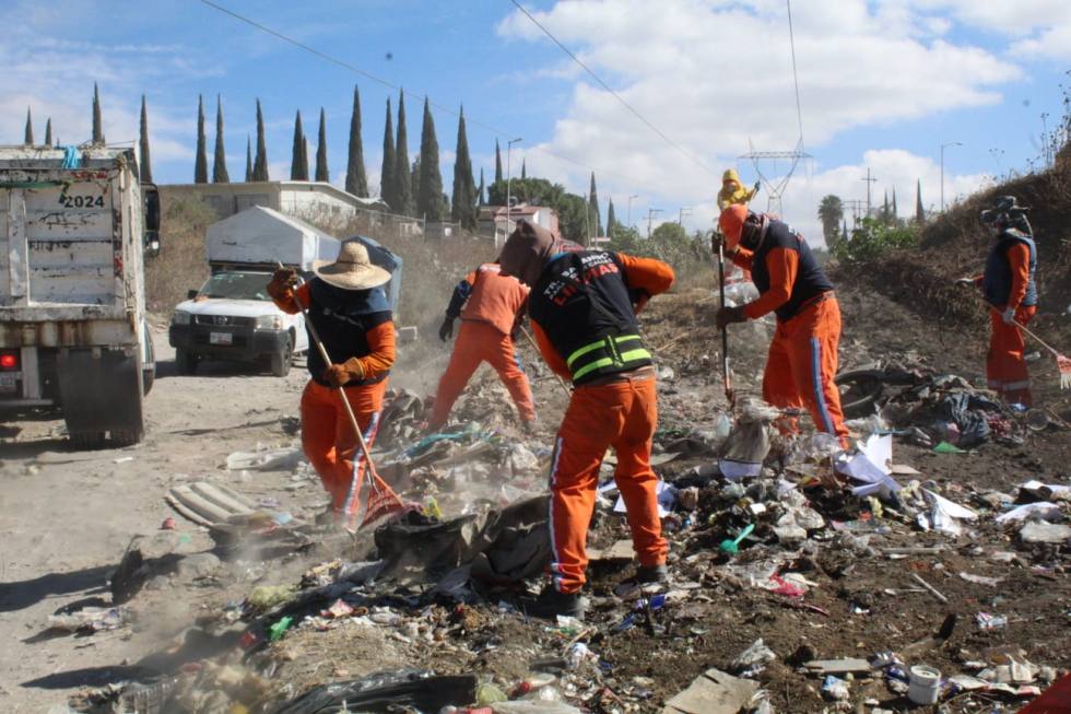 Organismo de limpia retira 13 toneladas de basura de San Ramón